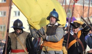 PIC SPECIAL – Holly Holy Day in Nantwich attracts thousands to town