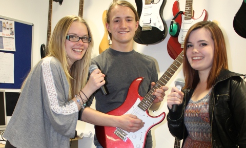 Royal Rose Garden Performers, South Cheshire College