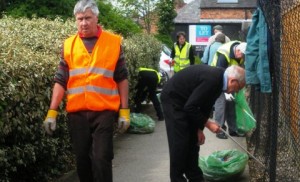 Nantwich Litter Group’s helper plea for Barony Park “pick”