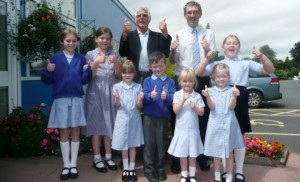 MP Edward Timpson visits Nantwich school for time capsule event