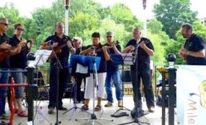 Review: Nantwich N’Ukes enjoy Chester Buskulele festival