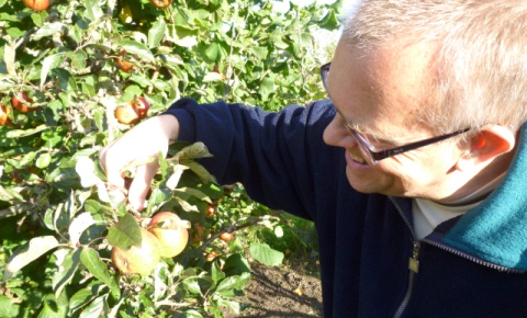 A visitor at Reaseheath College's Apple Festival