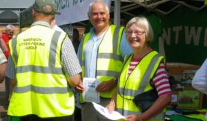 Nantwich Litter Group boosted by new volunteers