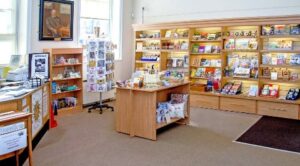 Nantwich Museum trustees unveil new-look Pillory Street shop