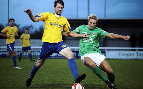 Mark Jones tussles for the ball during Nantwich Town v Stocksbridge Park Steels. Evostik Northern Premier League. 09.11.13 Copyright © 2013 Simon J. Newbury Photography