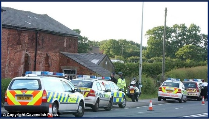 Press photo outside - farm where Waters was murdered