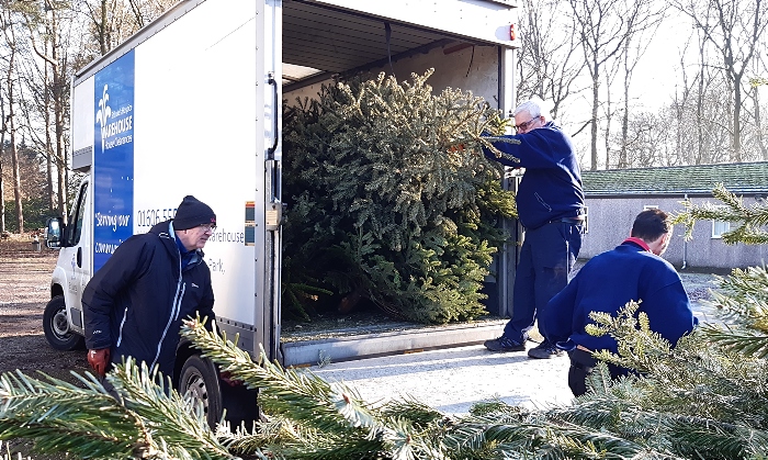 Trees Warehouse volunteers - hospice