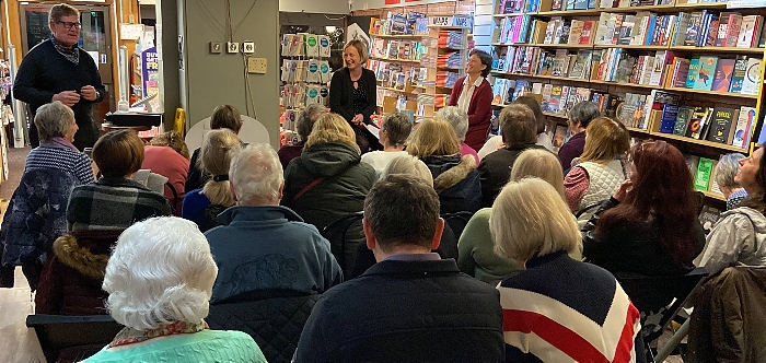 l-r Steve Lawson introduces staff member Kathryn Rush and author Diana Rosie to the audience (1)