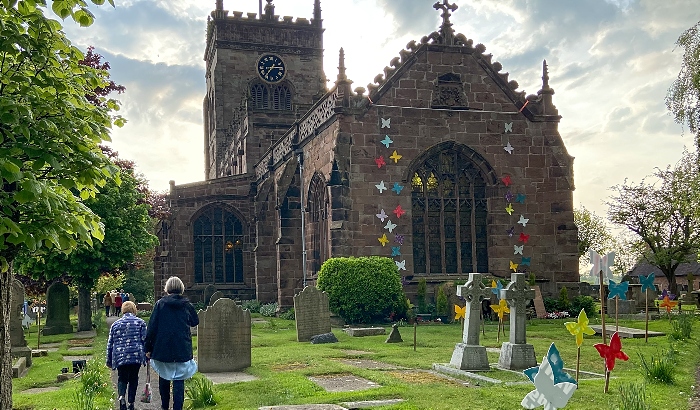 Visitors arrive at St Marys Acton for the Spring Concert (1)