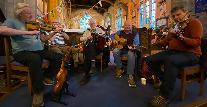 Jubilee folk band, ‘Friends of Acton’ (1)