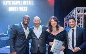 Nantwich travel store bosses scoop industry award