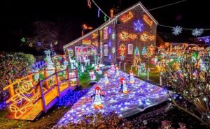 South Cheshire businesses urged to support Weston Christmas Lights