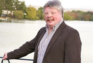 Chamber Business Awards 2021 to feature war hero Simon Weston