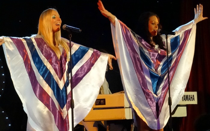 ABBA Revival - Anni-Frid and Agnetha