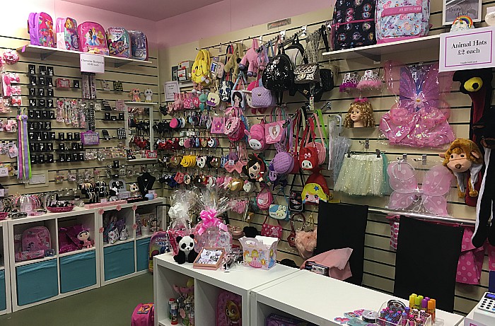 Bella's Bows - Nantwich indoor market