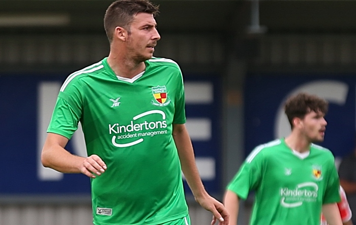 Ben Harrison watches the ball (1)