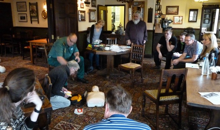 Bhurtpore Inn hosts defib training