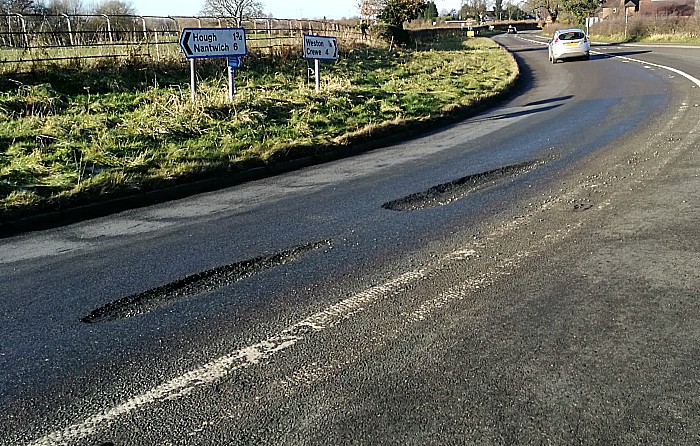 Cheshire East over pothole claim, Main Road in Weston