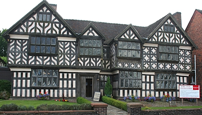 Churches Mansion in Nantwich - pic by Espresso Addict, creative commons licence