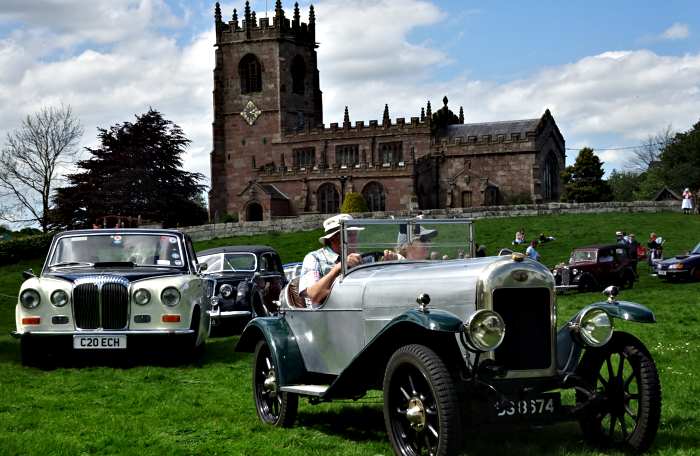 Classic car parade in the main ring