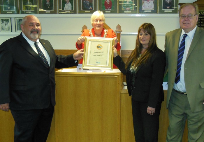 Confed of Passenger Transport presentation to Mayor Cllr Christine Farrall