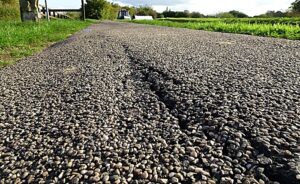 Residents reassured as towpath cracks emerge on canal embankment in Nantwich