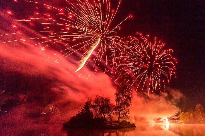 Crewe Lions Fireworks at Queens Park 3