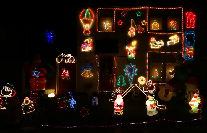 Crewe - Moreton Road, Christmas lights