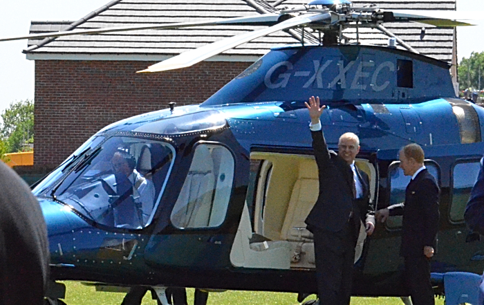 Duke of York waves as he is about to board his helicopter