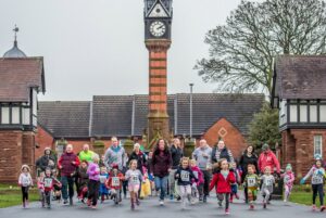 Queens Park Fun Run raises vital cash for “Elle’s Wishes” Nantwich charity