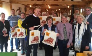 Mornflake teams up with farmers for Nantwich “healthy eating” event