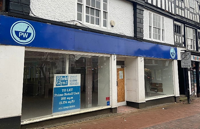 High Street - independent gin bar at former PW Chemist premises (1) (1)