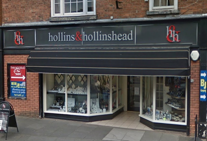 jewellery - Hollins and Hollinshead Nantwich, 700x450