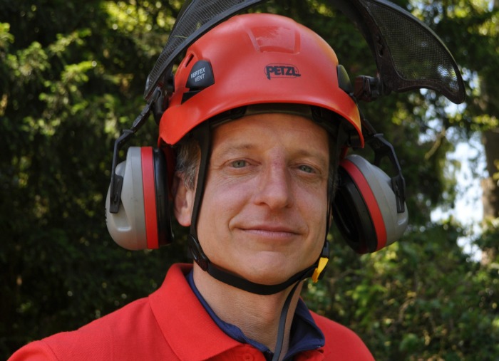 Jono Finlow, in typhoon hit Philippines