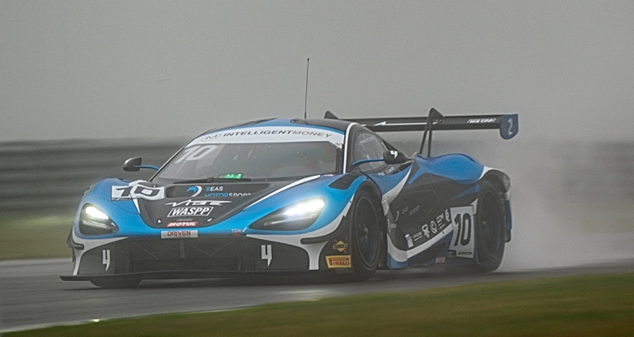 Jordan Witt in the rain at Donington