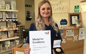 Nantwich trained veterinary student wins prestigious award