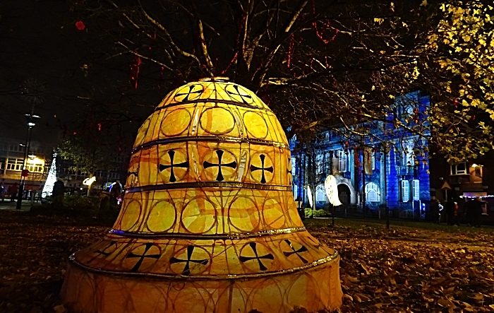 Lumen - Crewes Night of Lights decoration (1)