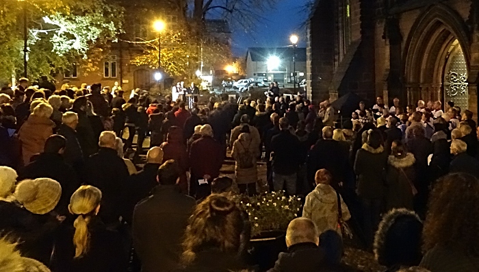 Mayor of Nantwich Councillor David Marren addresses the congregation outside St Marys Church (1)