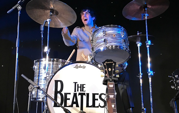 Meet The Beatles - Ringo Starr on drums