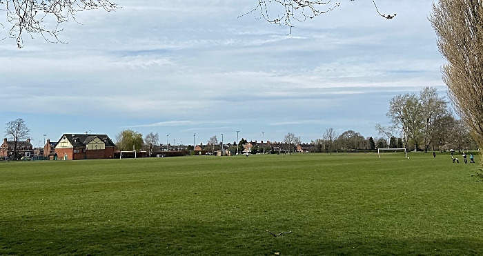 Nantwich - Barony Park - Sun 5-4-2020 (1)