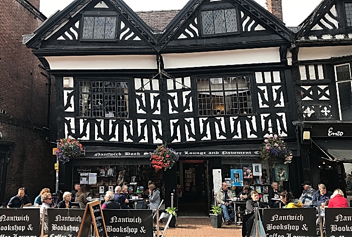 Nantwich Bookshop - frontage (1)