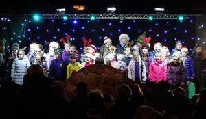 Thousands enjoy Nantwich Christmas Lights switch-on