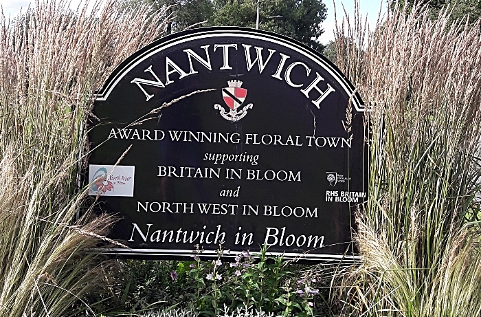 talks - Nantwich sign, Shrewbridge Road 2020