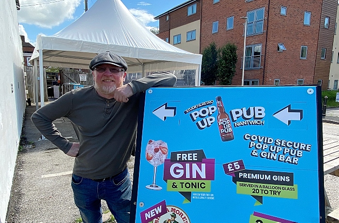 Nigel Woodhouse at his new Pop up Pub & Gin Bar at The Studio-Retro which opens on 4th July (1) (1)