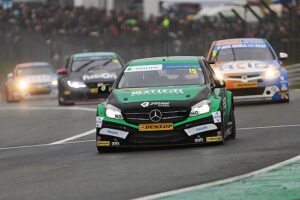 “Positive” start for Tarporley driver Tom Oliphant in opening BTCC race