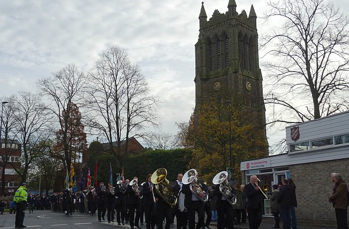 parade-travels-past-christ-church