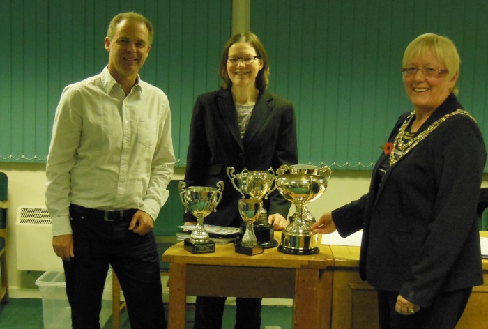 Presentation to Nantwich Players at town council