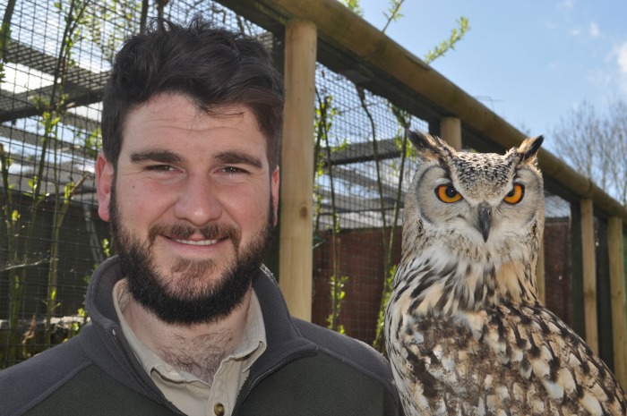 Reaseheath falconer Joe Cooper and Ravi Indian Eagle Owl