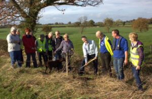 Canal volunteers adopt five-mile stretch for “Towpath Gardens” project