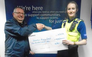 Police spread festive cheer with £400 Salvation Army donation